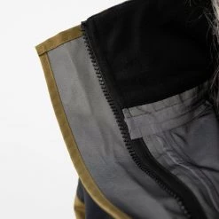 Swazi Mens Torrent Jacket Muskeg/Black 15 Swazi Mens Torrent Jacket Muskeg/Black -Swanndri Sales torrentgen2 rawjv muskeg black insidestormflap collar