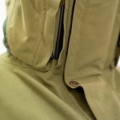 Swazi Wapiti XP Waterproof Jacket Tussock Green XS 13 Swazi Wapiti XP Waterproof Jacket Tussock Green XS -Swanndri Sales wapitixp rwsv tussockdetailshot12